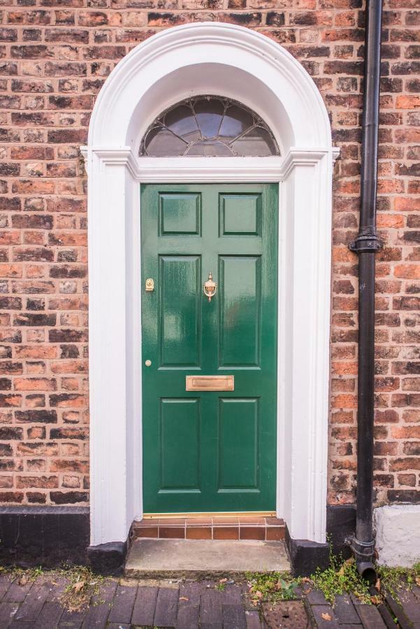 Georgian Terrace, Chester Luaran gambar